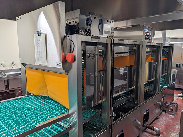 学校給食管理運営事業